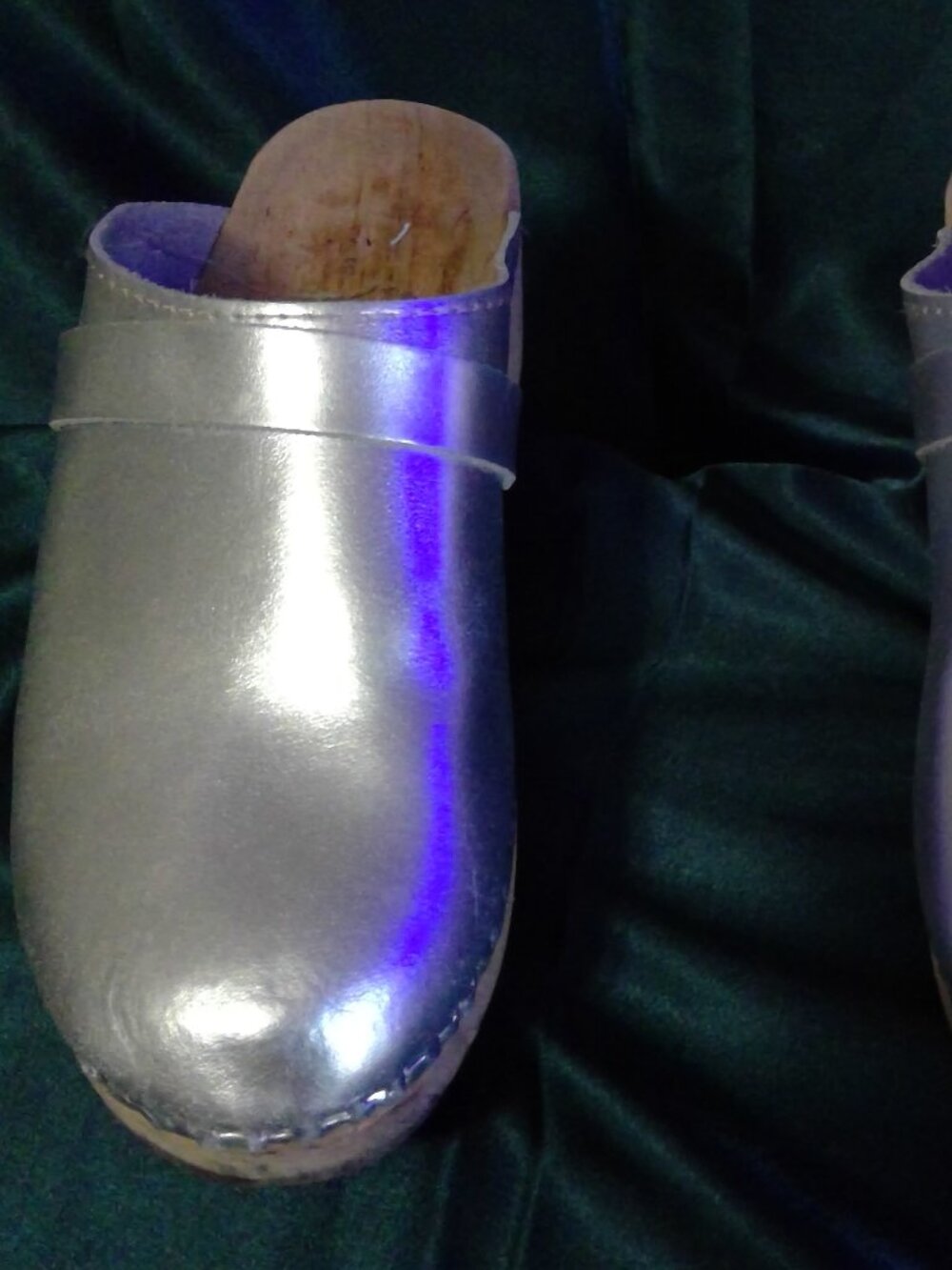 HAND MADE CLOGS.....LABEL REMOVED - Picture 2 of 5